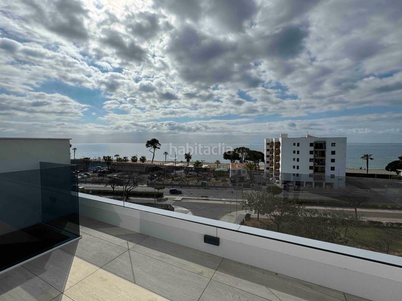 Foto f5941e57-e536-4017-942e-82bfd98943ae. Àtic amb calefacció aparcament piscina a Els Esquirols Cambrils