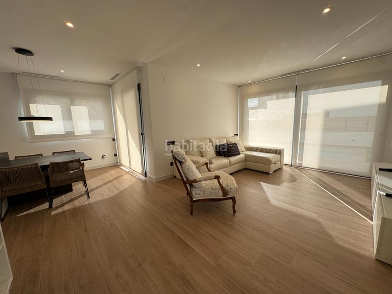 Foto 66db7733-18d2-40e4-aa3d-04e59e20fd4e. Chalet con camino riscaldamento parcheggio piscina in Cambrils