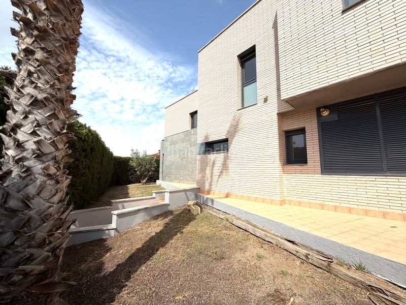 Foto 62563d5d-d266-4b06-8640-741297319f01. Casa aparellada amb calefacció aparcament piscina a Cambrils