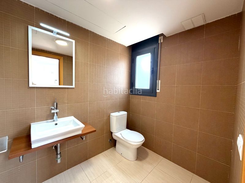 Foto af23b825-a46e-4812-ac94-0bcd646ca8a0. Casa aparellada amb calefacció aparcament piscina a Cambrils