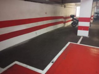 Lloguer Aparcament cotxe  De pin i soler. Parking amplio zona pin i soler