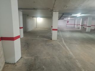 Aparcament cotxe a Nou Eixample Nord. Venta de 15 pks oportunidad