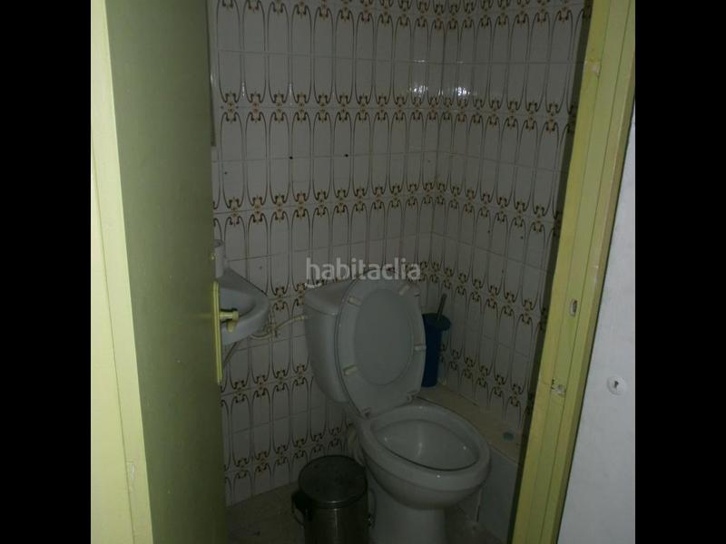 Foto c8158fe8-679d-4aa9-93fb-cad29b03bb68. Local comercial a Nou Eixample Sud Tarragona