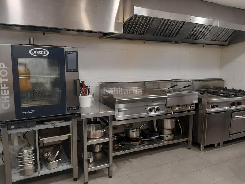 Foto 9c61acf2-5cb7-4e64-a1ba-8353db2af46c. Traspaso local comercial 63.500 de traspaso.... restaurante tipico del casc antic en Tarragona