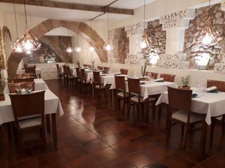 Trapasso Locale commerciale  D'en salinas. 63.500 de traspaso.... restaurante tipico del  casc antic