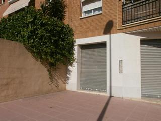 Local Comercial a Nou Eixample Sud. Local con salida de humos