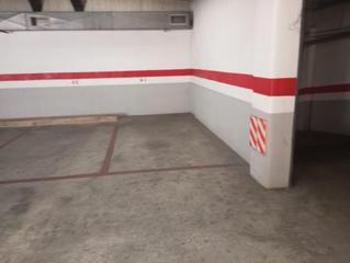 Lloguer Aparcament cotxe a De pere martell 37. Parking plaza  pequeña