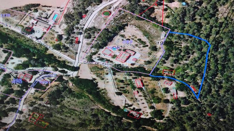 Foto 2be030c7-1084-4f23-aad3-2c4d155a321a. Terreno residenziale in prenafeta 46b in Montblanc