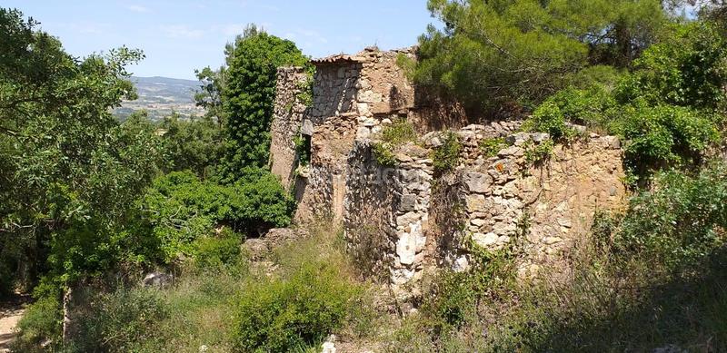 Foto 9f3dbb90-b9df-463f-949b-071bf5b34507. Terreno residenziale in prenafeta 46b in Montblanc