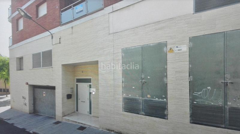 Foto 7d25a4a3-5668-4982-9f29-fdc3e2f278d5. Aparcament cotxe a Constantí