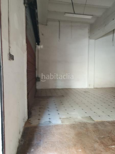 Foto 1dd8b93b-1d6b-495a-93c4-82857ab6163d. Alquiler local comercial local amplio con 2 entradas en Tarragona