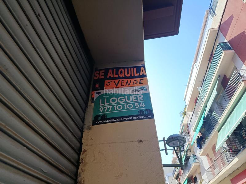 Foto d3715332-abd2-4da2-9677-29c3a8ed9278. Alquiler local comercial local amplio con 2 entradas en Tarragona