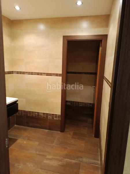 Foto 3a28b789-a77f-49a0-90c3-152737722cda. Affitto capannone industriale in Centre Vendrell (El)