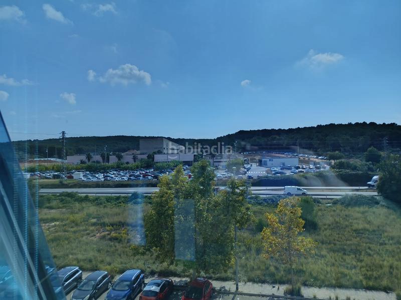 Foto 97198358-cafb-440c-b266-d13cd3f45950. Affitto capannone industriale in Centre Vendrell (El)