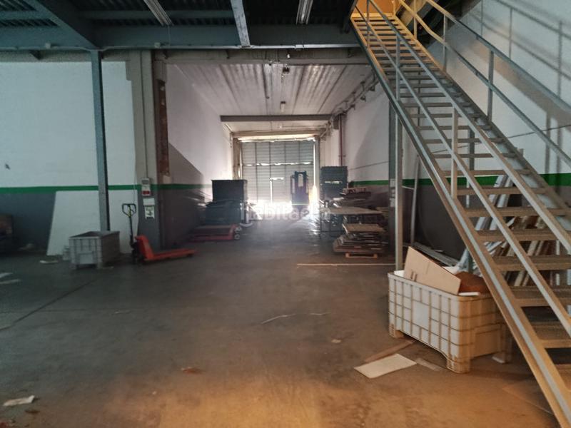 Foto 9faf4786-c2bb-431a-a14c-c98afa3b1bd6. Affitto capannone industriale in Centre Vendrell (El)