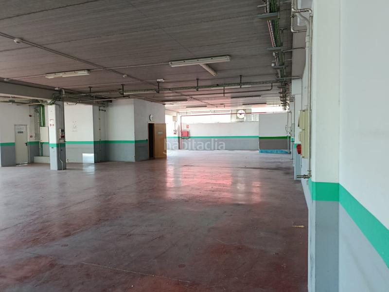 Foto 0711eaaa-a69c-4160-a139-7fbc039e3411. Alquiler nave industrial nave impecable poligono les mates en Vendrell (El)