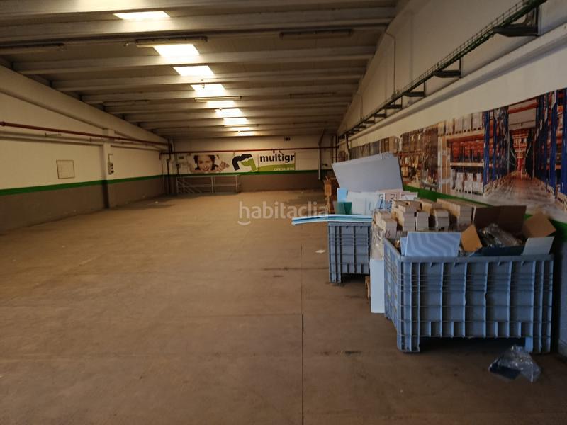 Foto 1d12dbbc-a8f0-4623-8c78-3fc148dac12b. Alquiler nave industrial nave impecable poligono les mates en Vendrell (El)