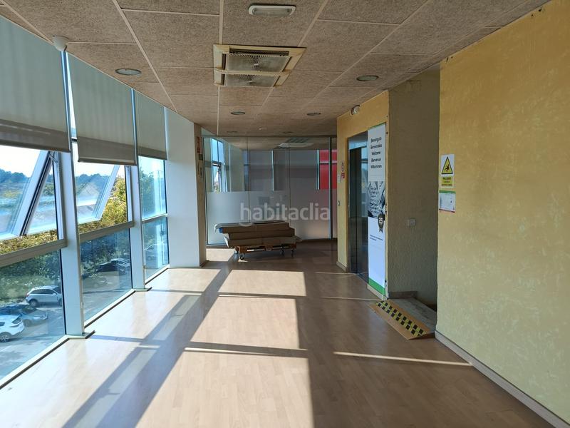 Foto bf7705ad-1a66-4597-aa93-2dca5909d2c0. Miete fabrikhalle in Centre Vendrell (El)