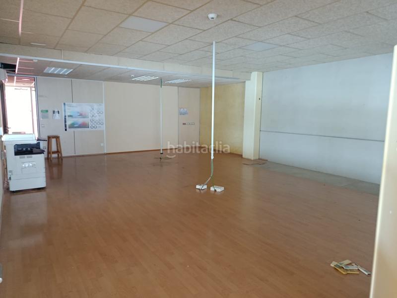 Foto b6b18d50-c7d5-436f-9d1e-f89ca3ccfa6e. Rent industrial building in Centre Vendrell (El)