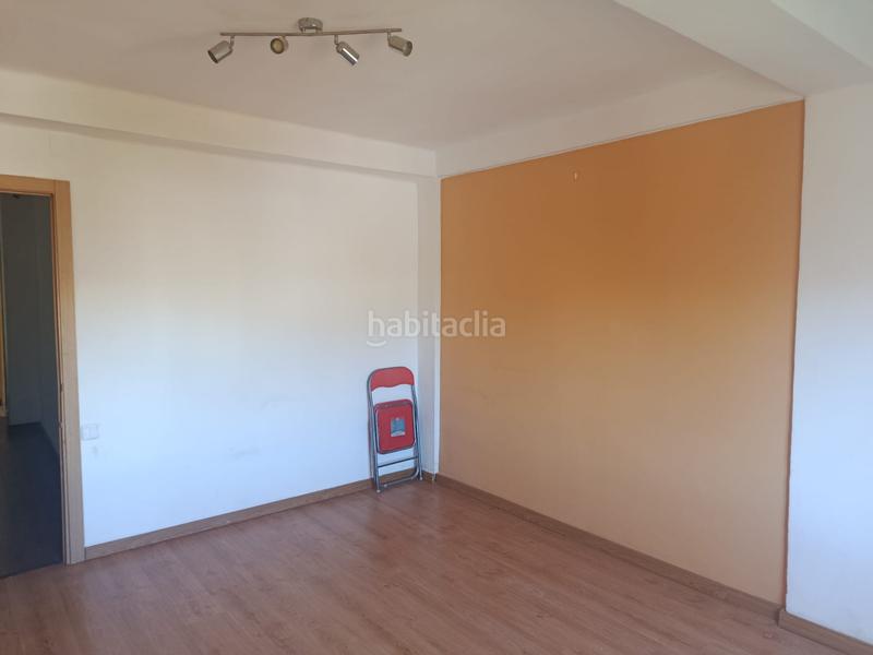 Foto 91322e41-a624-4016-abdd-12ec5fa8f2ba. Piso  solo para estudiantes. profesores, en Eixample Tarragona