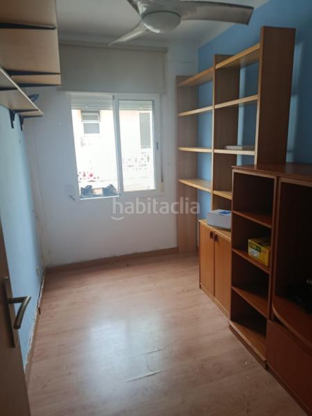 Foto f47e1c78-ca49-4453-b217-111dd703c5e9. Piso  solo para estudiantes. profesores, en Eixample Tarragona