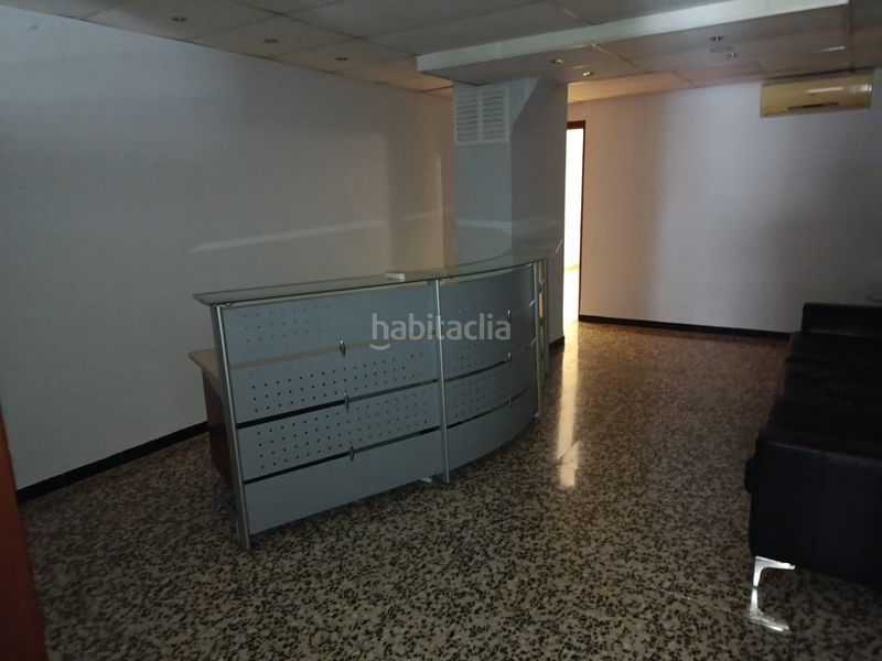 Foto 8006b2ac-7f1e-436a-8b63-18aceb12632b. Oficina amb aparcament a Nou Eixample Nord Tarragona