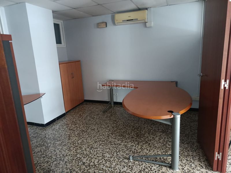 Foto 9e248ab4-95a0-413d-ade2-7052a0b41791. Oficina amb aparcament a Nou Eixample Nord Tarragona