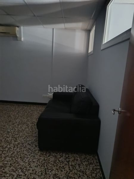 Foto c7f3c2e2-72e0-4e8d-a58a-336aef2486d3. Oficina amb aparcament a Nou Eixample Nord Tarragona