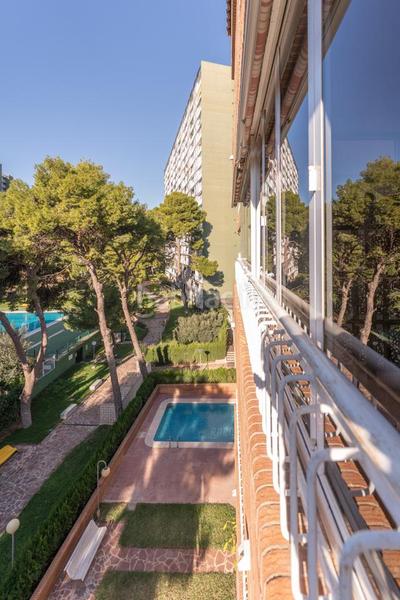 Foto 3268ca1d-1ad2-4768-afe3-d0a6817fc170. Location appartement avec parking piscine dans Voramar Benicasim / Benicàssim