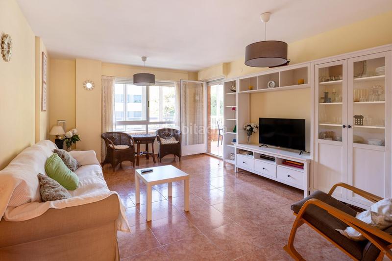 Foto 36ffb0ab-da3e-4bd7-a428-17f775794a04. Location appartement avec parking piscine dans Voramar Benicasim / Benicàssim