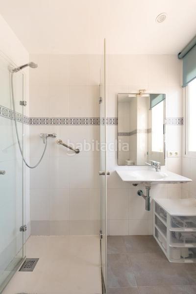 Foto 026118d6-bf58-4f01-8f59-0d113dcd1c54. Alquiler piso espectacular apartamento a primera linea en eurosol en Benicasim / Benicàssim
