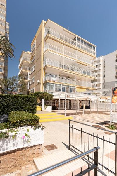 Foto 358266ba-685e-401f-abc5-1c66f01e0fbc. Alquiler piso espectacular apartamento a primera linea en eurosol en Benicasim / Benicàssim