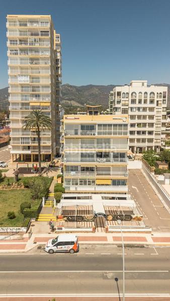 Foto fa3e31cf-5f05-4869-8142-664d2a0f1a6c. Alquiler piso espectacular apartamento a primera linea en eurosol en Benicasim / Benicàssim