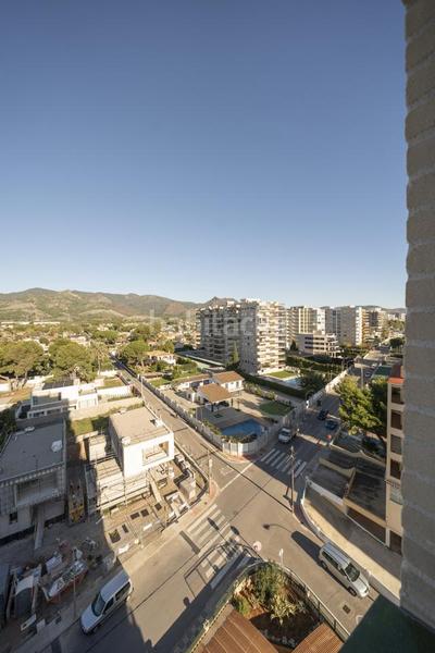 Foto 1053e5e6-c9d6-44e3-9e96-e998054e06f5. Lloguer pis amb aparcament a Heliópolis Benicasim / Benicàssim