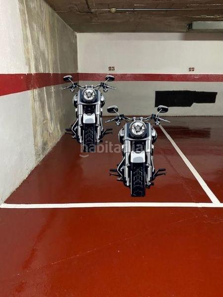 Foto 2979e95f-aacd-47fa-801b-3bf6dbb3a48b. Aparcament cotxe a avenida de la generalitat 26 a Santa Coloma de Gramenet