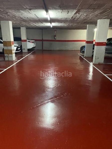 Foto 9aeebb95-6bc0-4edb-9ae7-64001839c8f6. Aparcament cotxe a avenida de la generalitat 26 a Santa Coloma de Gramenet