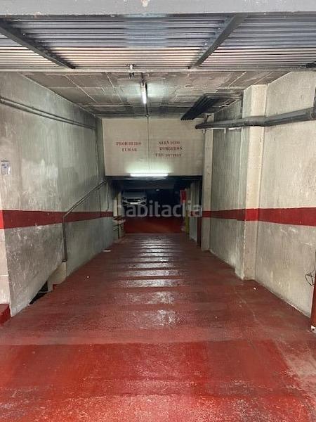 Foto d93bb191-ba46-46fc-a9e6-133b9010dac1. Aparcament cotxe a avenida de la generalitat 26 a Santa Coloma de Gramenet