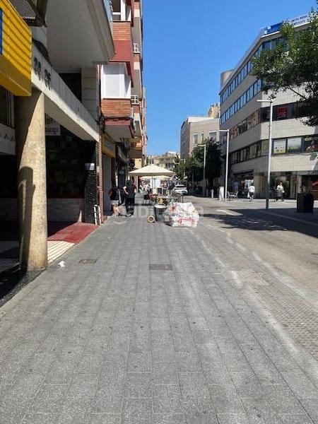 Foto de780c39-2f4c-4321-b363-4495faf5c67a. Aparcament cotxe a avenida de la generalitat 26 a Santa Coloma de Gramenet