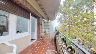 Pis  Avenida república argentina. Un gran piso cerca de la quirón, en la república argentina barce