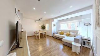 Pis a Centre. Piso reformado en pleno centro junto a av. generalitat