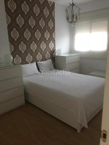 Foto 1bbc9168-e6a5-420d-a75b-e80d6d40ffb3. Rent apartment with pool in San García Algeciras