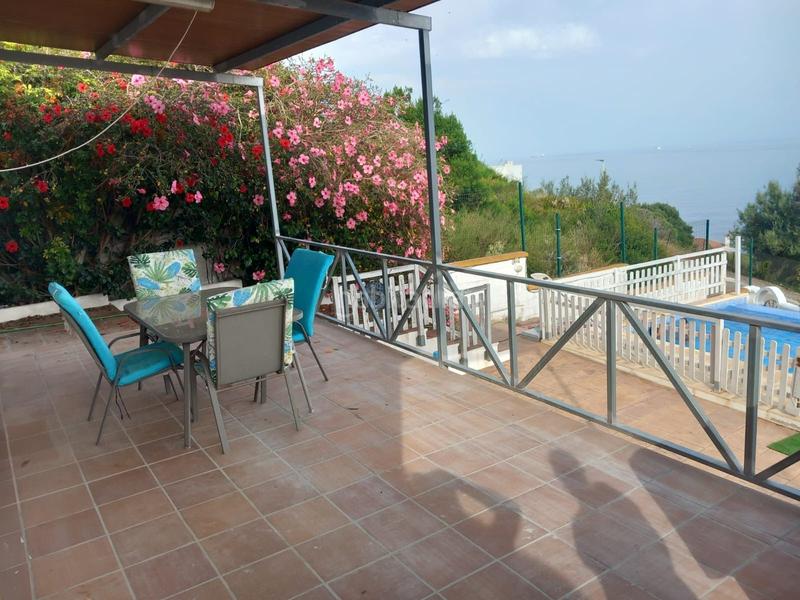 Foto e26636bf-464b-438f-936b-8add735c76ee. Alquiler casa en San García Algeciras