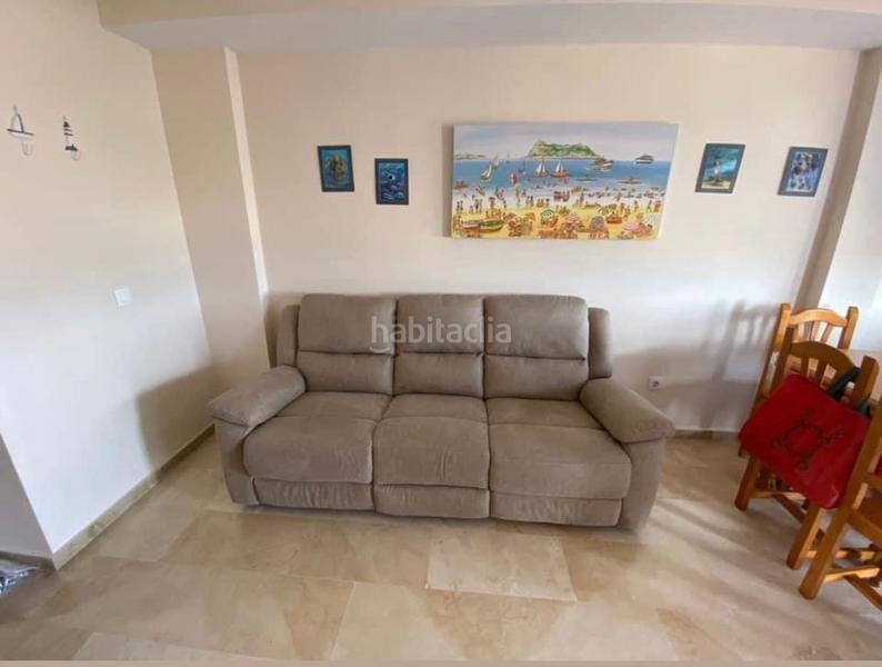 Foto 53b71d40-1781-4f37-9897-5a1463039777. Rent duplex with pool in El Rinconcillo Algeciras
