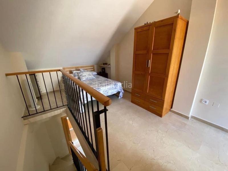 Foto 663ad2d2-7846-4ea3-8281-4fb32d467199. Rent duplex with pool in El Rinconcillo Algeciras