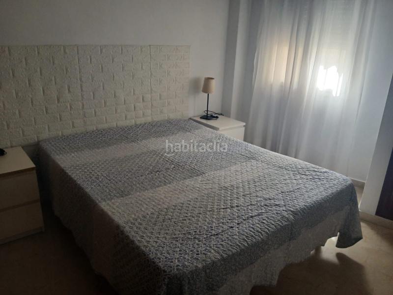 Foto 03c24280-8b7f-4a75-b5ce-d383916feec0. Rent flat in Casco Antiguo Algeciras