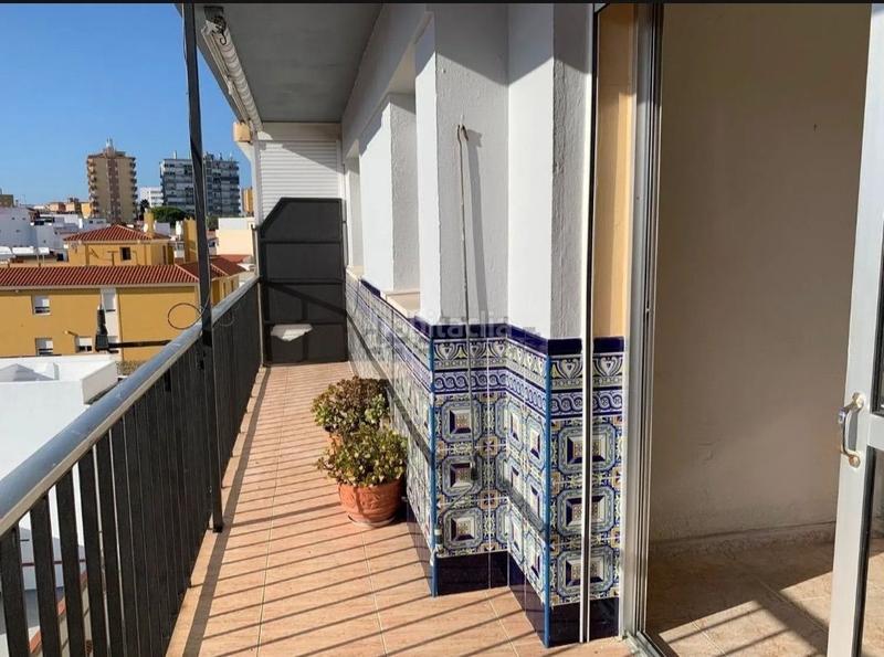 Foto d00f0fdf-7fc4-4da6-be2b-bd3a5c69d1d8. Piso en Casco Antiguo Algeciras