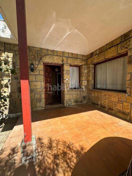 Foto f56b4152-4b75-4ac4-b724-2e15c47db629. Casa con parcheggio in Los Pinos Algeciras