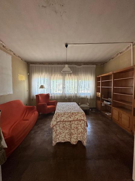 Foto 91cda7fd-5009-4ba7-a0c6-512fb340b6b7. Maison avec parking dans Los Pinos Algeciras