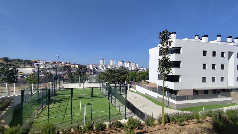 Foto 4bbaad32-4378-4368-af1d-511ef46d33dd. Àtic amb piscina a San García Algeciras