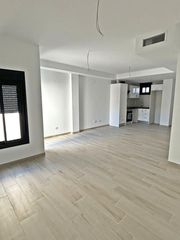 �tic  Avenida reyes cat�licos. Ultimo �tico de obra nueva en avenida reyes cat�licos